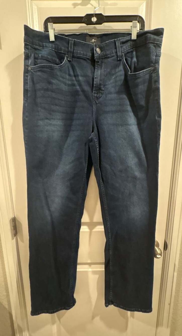 7 For All Mankind Austyn Relaxed Straight Jeans Size 36 Dark Wash Denim